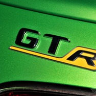メルセデスAMG GT R