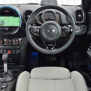 クロスオーバー　JCW ALL4