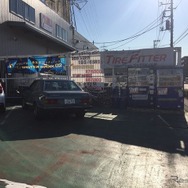 タイヤ交換のタイヤフィッター