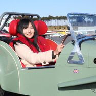 クルマ系ユーチューバー女子“おつぽん”