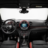 新型MINIクロスオーバーのジョンクーパー ワークス