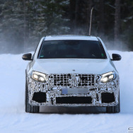 メルセデス AMG GLC63 クーペスクープ写真