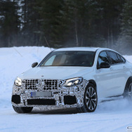 メルセデス AMG GLC63 クーペスクープ写真