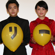泉澤祐希、葵わかな／『サバイバルファミリー』初日舞台挨拶