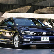 VW パサートヴァリアント Rライン