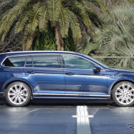 VW パサートヴァリアント Rライン
