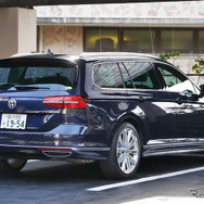 VW パサートヴァリアント Rライン