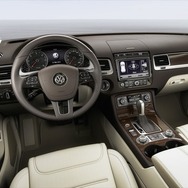 現行VWトゥアレグ