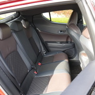 トヨタ C-HR S-T（プロトタイプ）