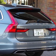 ボルボ V90