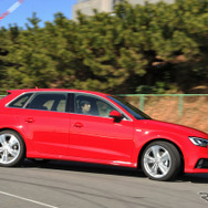 アウディ A3スポーツバック 1.4TFSI スポーツ