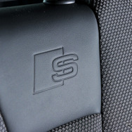 アウディ A3スポーツバック 1.4TFSI スポーツ