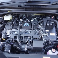 トヨタ C-HR G（ハイブリッド）