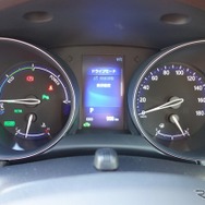トヨタ C-HR G（ハイブリッド）