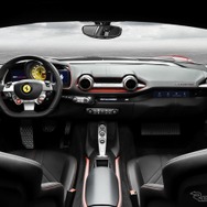 フェラーリ812スーパーファスト