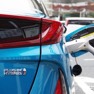 トヨタ プリウスPHV 新型