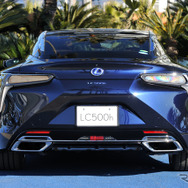 レクサス LC500h