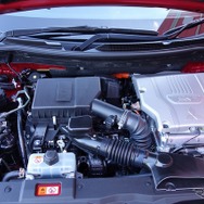 三菱 アウトランダーPHEV Sエディション