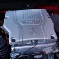 三菱 アウトランダーPHEV Sエディション