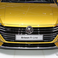 VW アーテオン Rライン（ジュネーブモーターショー2017）