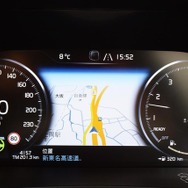 ボルボ V90 新型で最新の「パイロット・アシスト」を試す