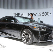 レクサス LS500h（ジュネーブモーターショー2017）