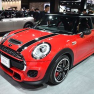 MINI ジョンクーパーワークス（東京モーターショー15）