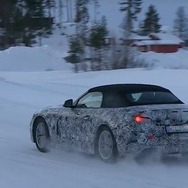 BMWZ5スノーテストスクープ動画