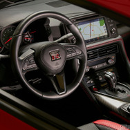 日産 GT-R トラックエディション
