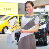 日産車体ブースより（東京モーターショー15）