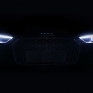 R8 V10改良新型ティザーショット