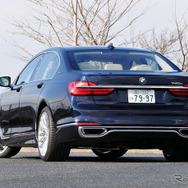 BMW 740e iパフォーマンス