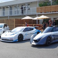 日産のEV。左からリーフ、リーフNISMO RC、ブレードグライダー。