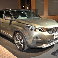 プジョー 5008 GT BlueHDi（参考展示車）