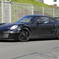 ポルシェ911GT2 RSスクープ写真