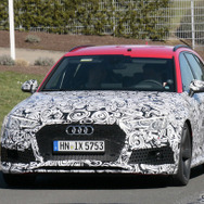 アウディRS4スクープ写真