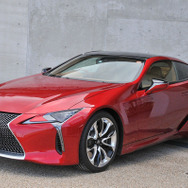 レクサス LC500h