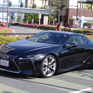 レクサス LC500h