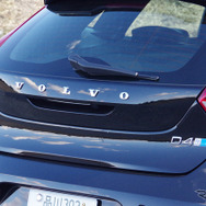 ボルボ V40 D4 R-DESIGN ポールスターエディション