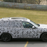 BMW X7 スクープ写真