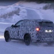 BMW X5 スクープ動画