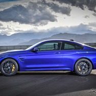 BMW M4 CS