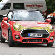 MINI コンバーチブル　スクープ写真