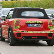 MINI コンバーチブル　スクープ写真