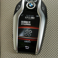 BMW 7シリーズ 新型（740i）