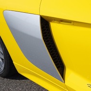 アウディ R8 V10 plus