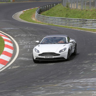 アストンマーティン DB11 ヴォランテ　スクープ写真