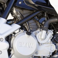 BMW G310R