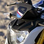 BMW G310R