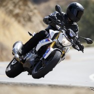 BMW G310R